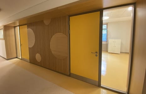 Bölme duvar ve ahşap işleri kapı uygulama